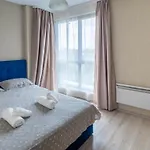 The Boulevard Luxury Apartment 2