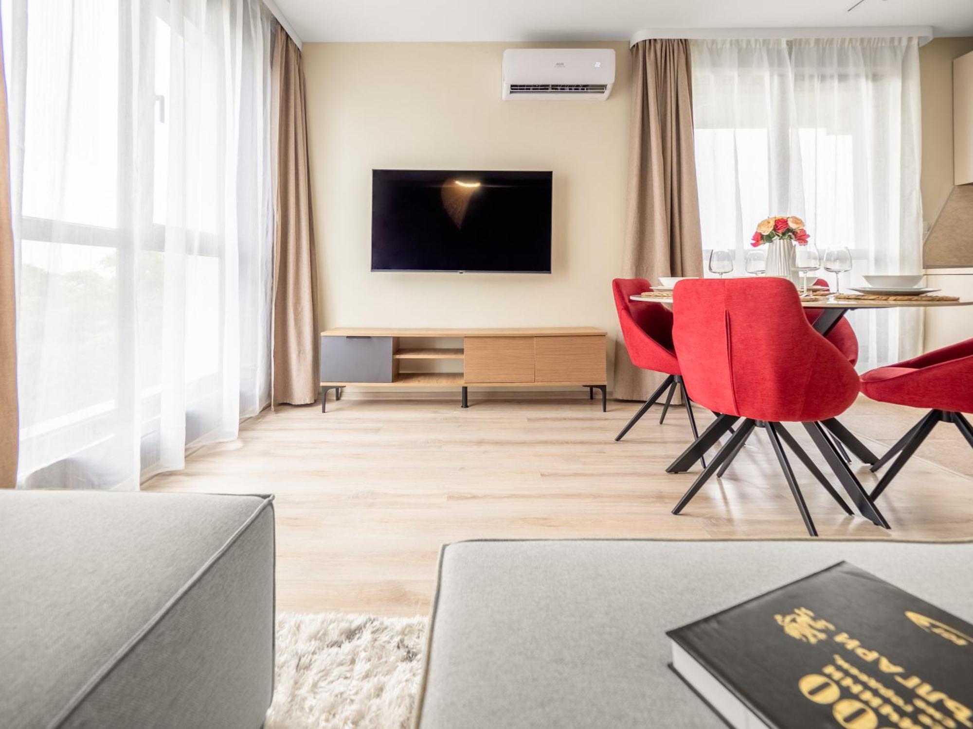 The Boulevard Luxury 2 Apartament *